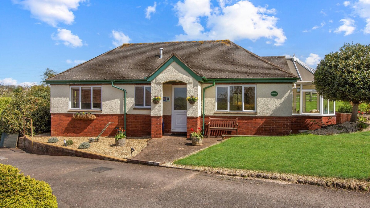 Old Cleeve Cottage | The Pippins, Old Cleeve