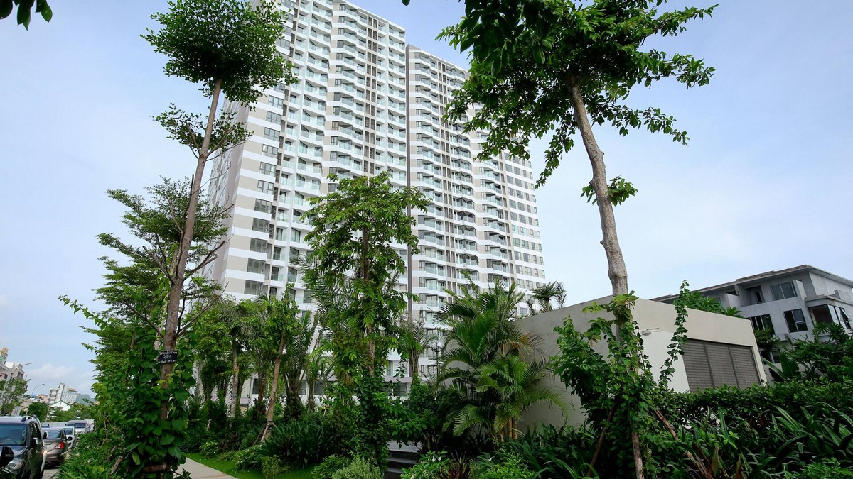 Ha Long Apartment | THe place is no longer available.