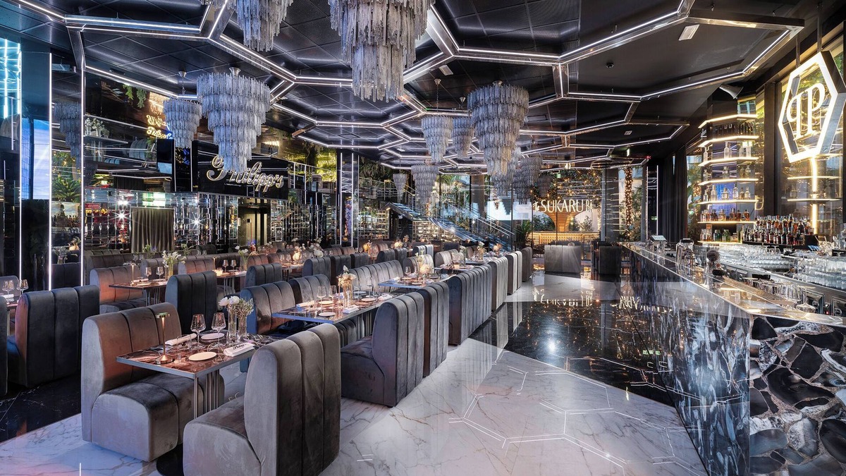 Porta Nuova Hotel | The Plein Hotel - Small Luxury Hotels of the World