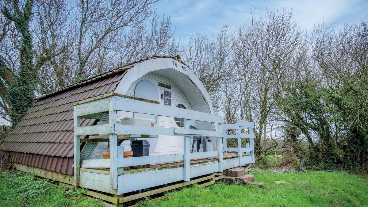 Castlemartin Apartment | The Pod - 1 Bedroom - Freshwest Beach Retreat