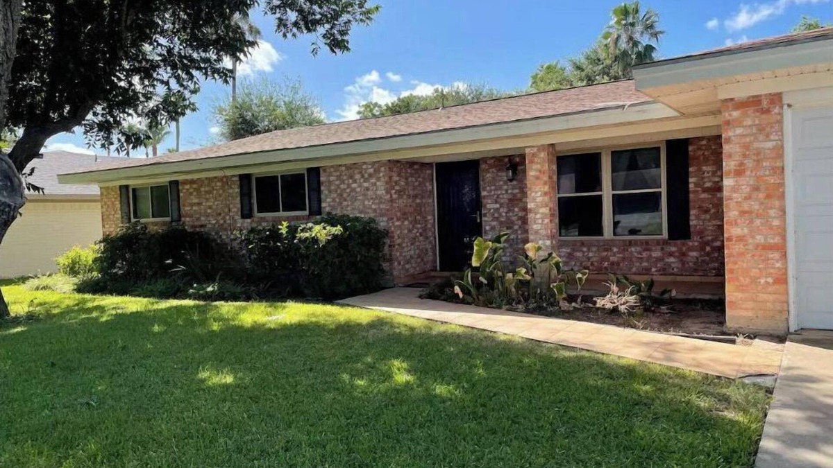McAllen House | The Pool House