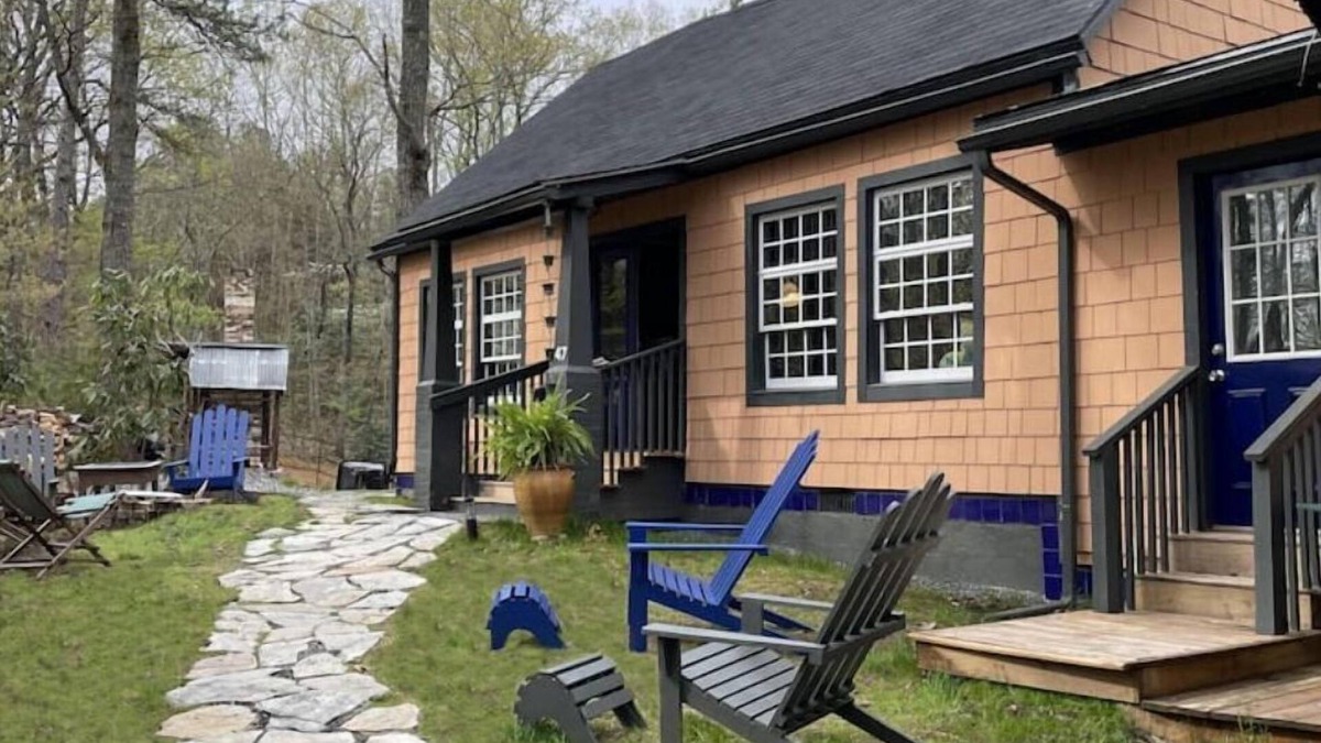 Leicester Cabin | The Pottery Cabin
