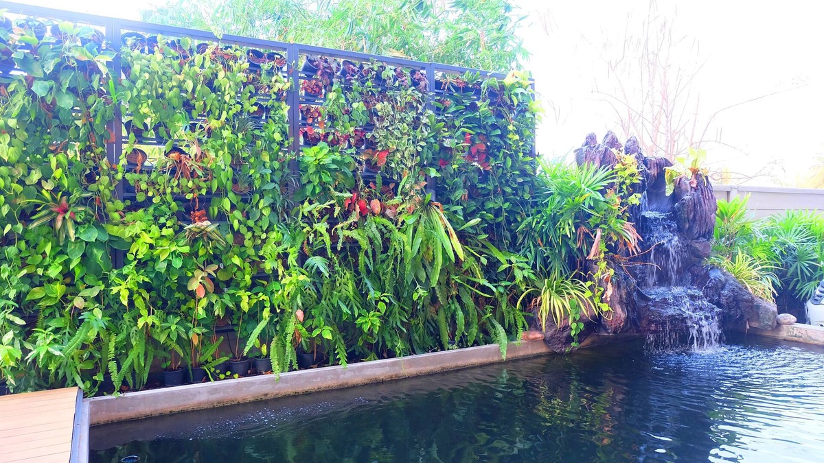 Sam Phran Hotel | The Pride