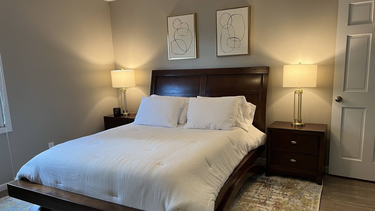 Champaign House | The Prospect
