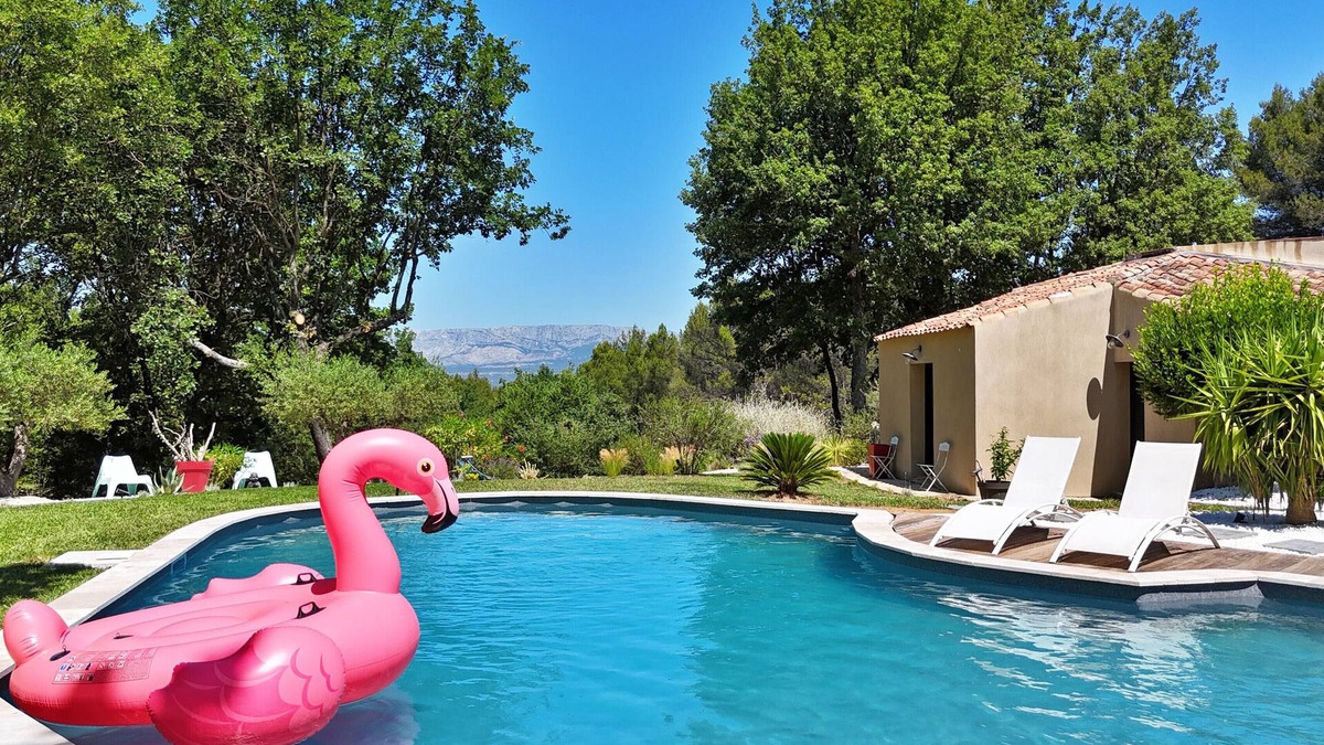 Trets Apartment | The Provencal Escape - Swimming Pool & Nature