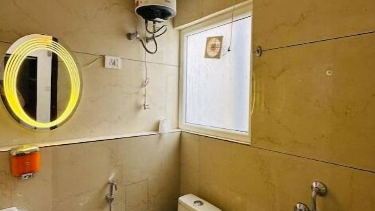 Delhi Cantonment Apartment | The Puzzle by Prahar Homes Apt 7