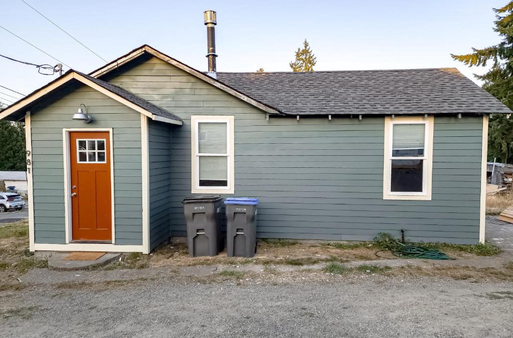 Retsil House | The Quacker Jack