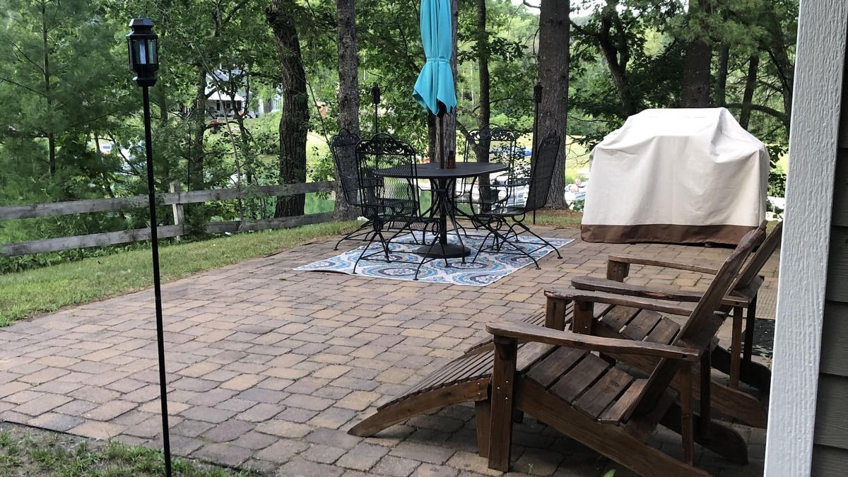 Wautoma Cottage | The quiet cottage on a large lot for privacy