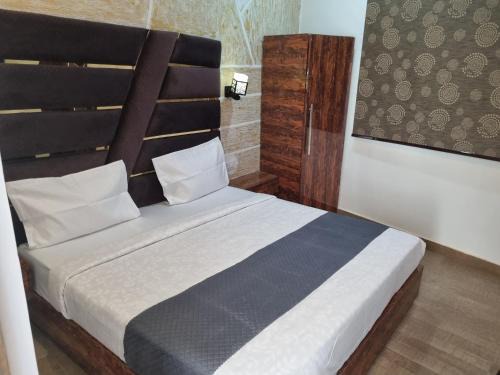 Bareilly Hotel | The Rabbit Hotel