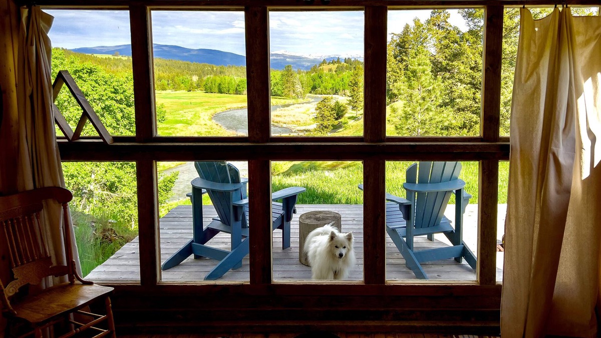 Eureka Cabin | The Ranch Hand - Epic River + Mountain Views