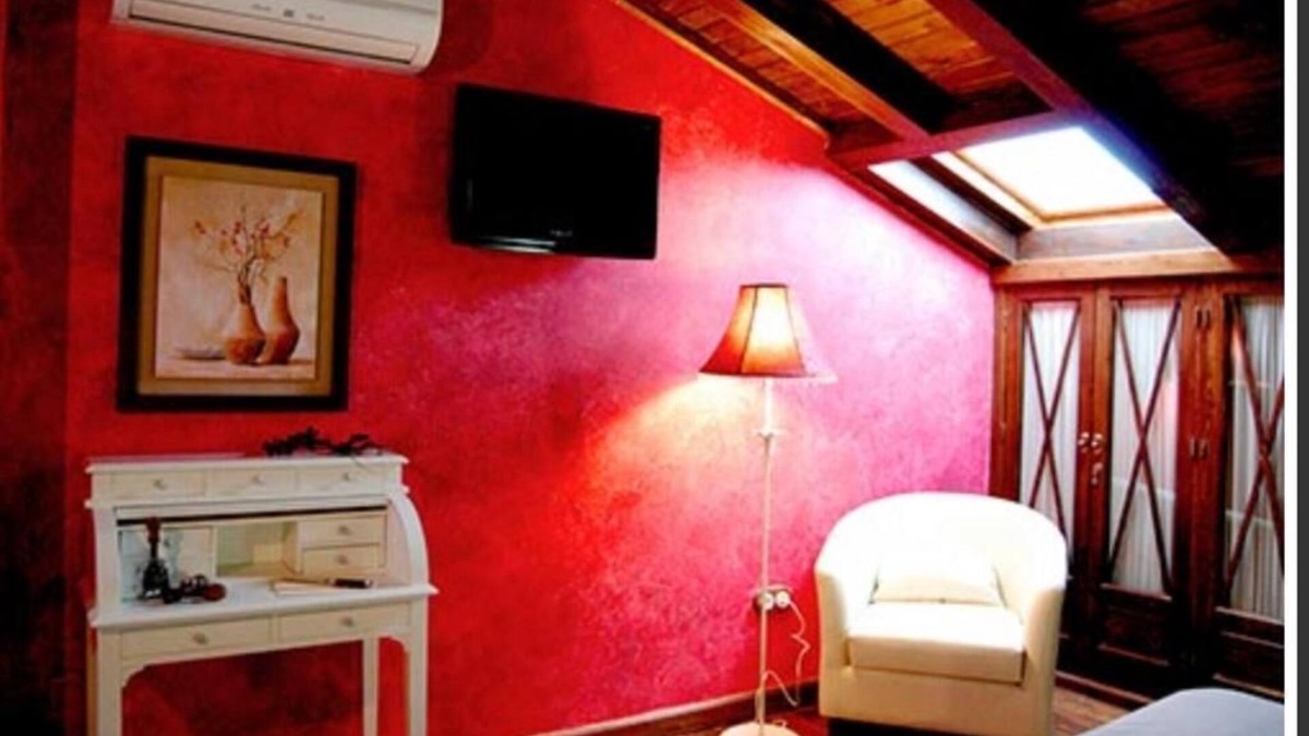 Valdenoches House | The Real Mica of Valdenoches