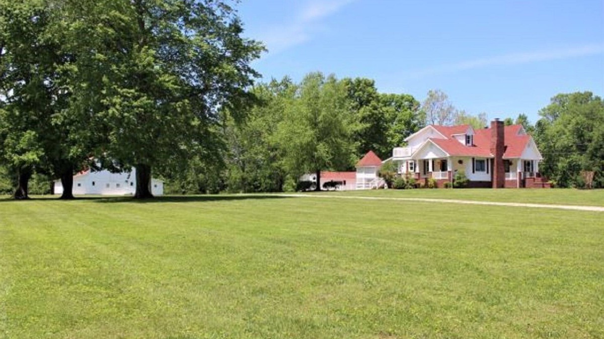 Baxter House | The Red Fox Inn by Cummins Falls/Baxter/Cookeville