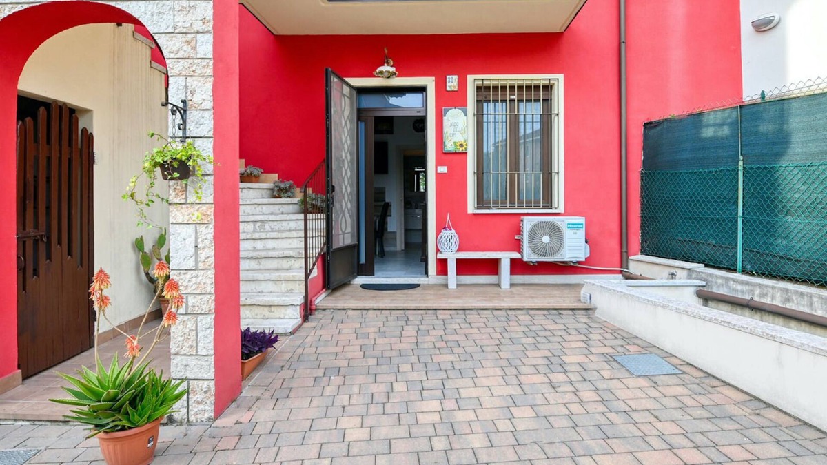 Sud-Ovest Apartment | The Red House - Verona Holiday & Business