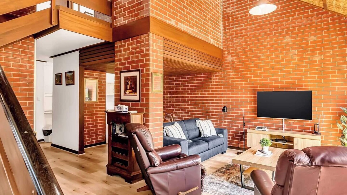 Norwood Apartment | The Redstone Experience Adelaides Inner east