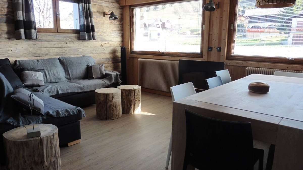 Crest-Voland Apartment | The Refuge de l'Eterlou in the center of the village, 100m from the slopes!