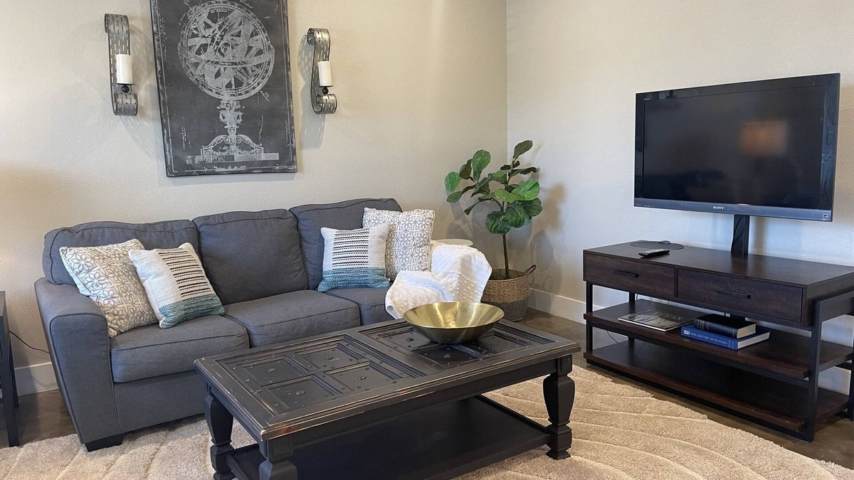 Waco Condo | The Retreat at Belmont Village! Under 5 minutes from Baylor NEW NEIGHBORHOOD