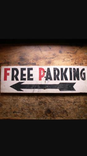 Old Town Hastings Apartment | The Retro Retreat with free parking