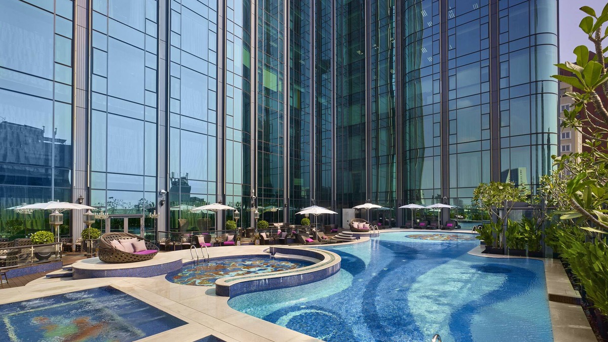 Nguyen Hue Walking Street Hotel | The Reverie Saigon