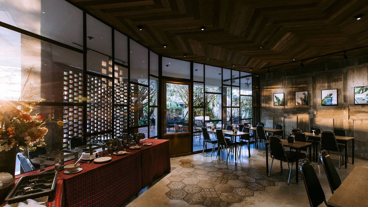 Nai Mueang Hotel | The Rich Hotel Korat