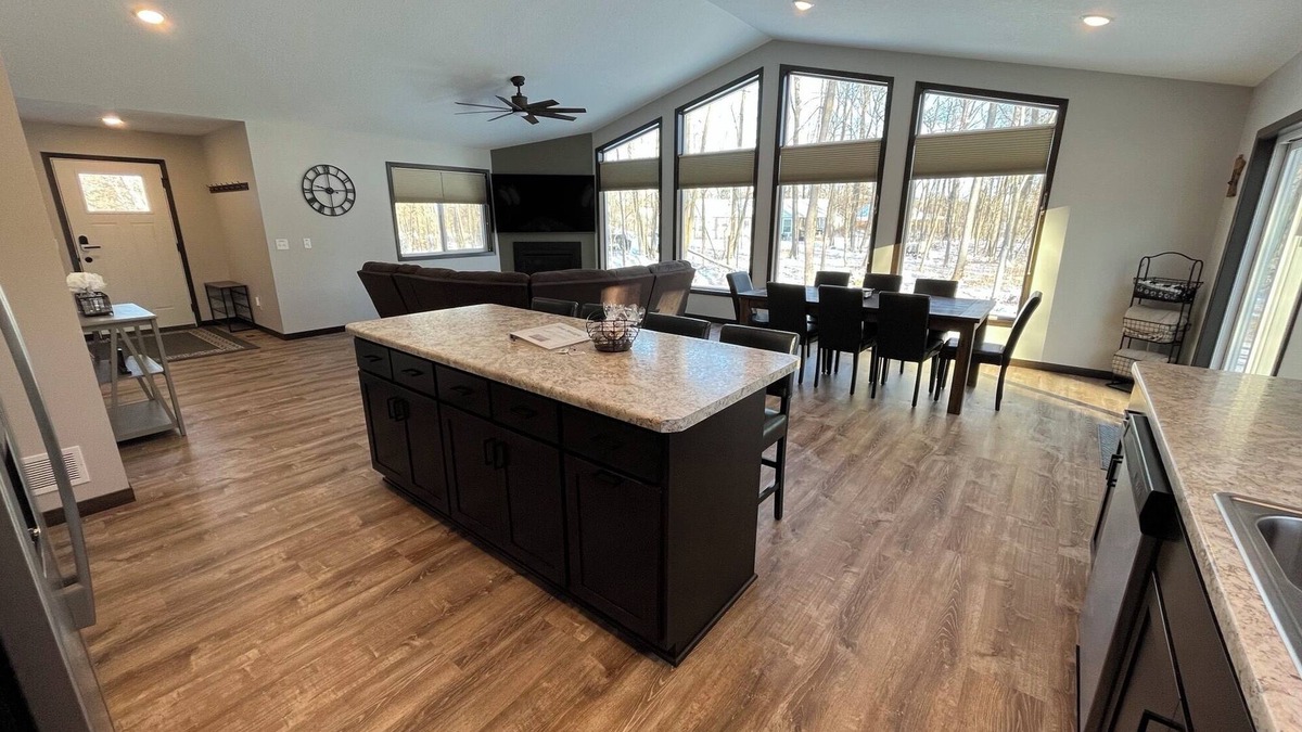 Onamia House | The Ridge - NEW Modern Home!