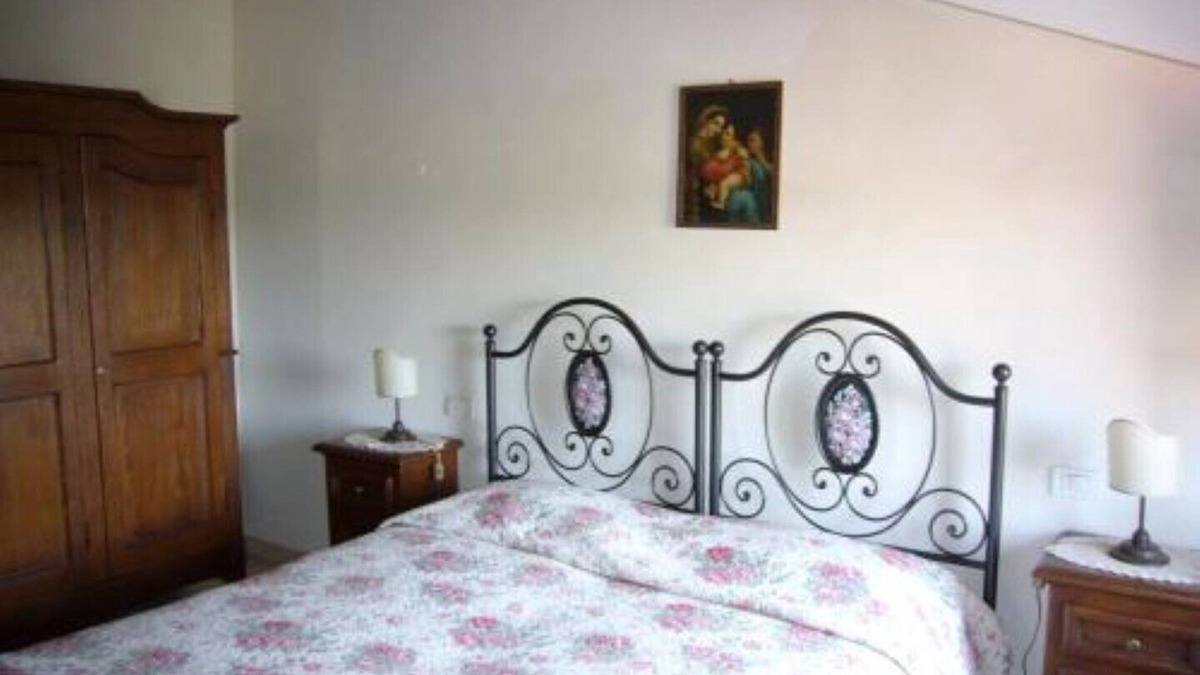 Rigomagno Apartment | The Rigomagno Hill