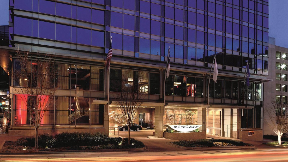 Charlotte Center City Hotel | The Ritz-Carlton, Charlotte