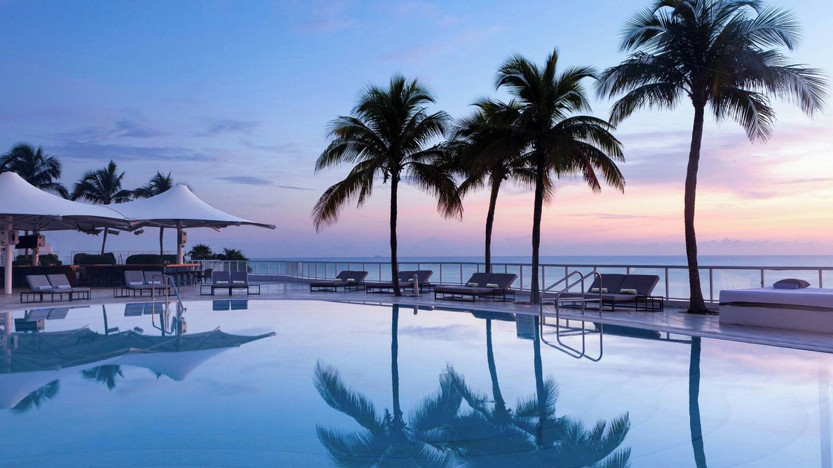 Central Beach Resort | The Ritz-Carlton, Fort Lauderdale