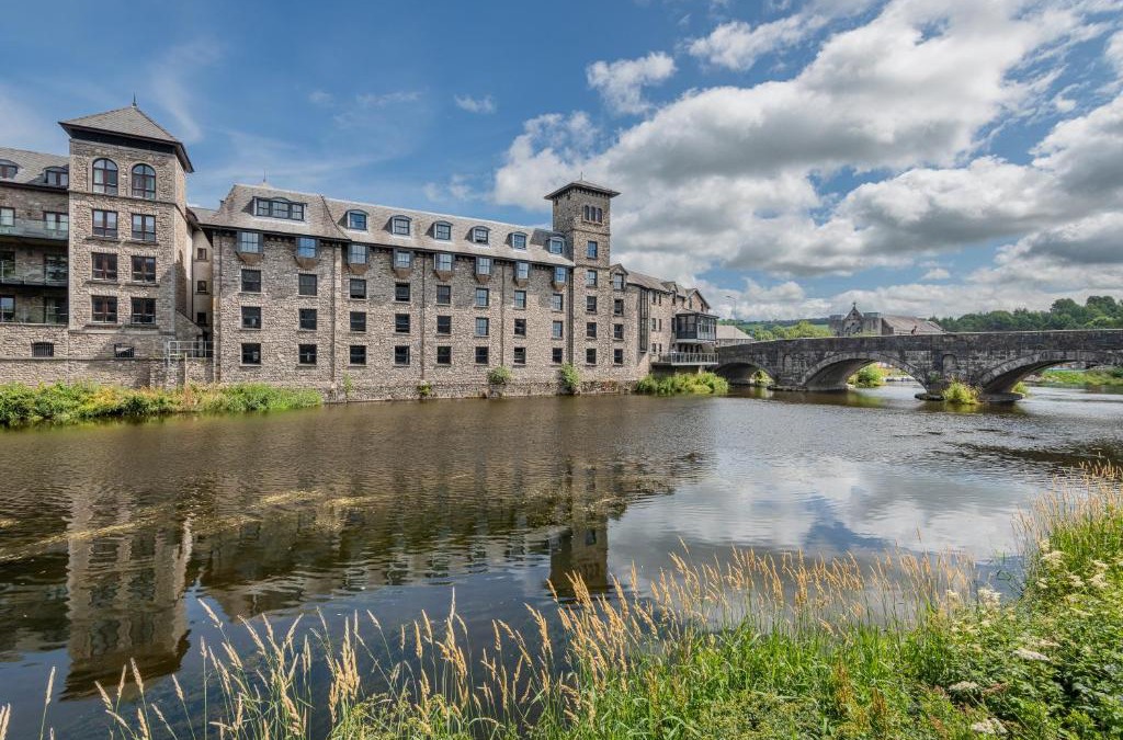 Kendal Hotel | The Riverside