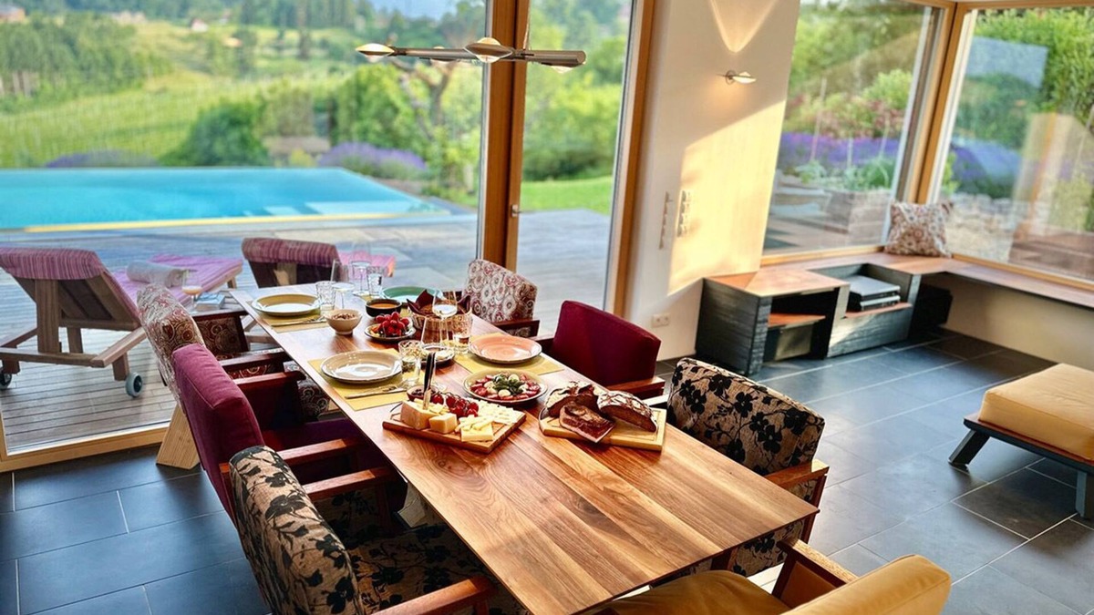 Kogelberg House | The Rizzi - Detached vacation home with infinity pool in Southern Styria