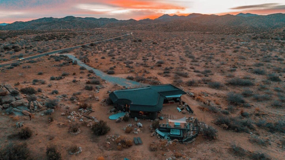Pioneertown House | The Rockstar: Black Desert Home on 17 Acres