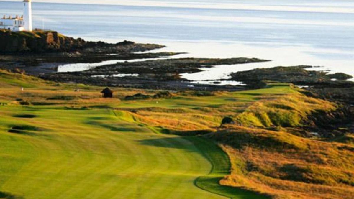 Girvan House | The Royal Hotel
