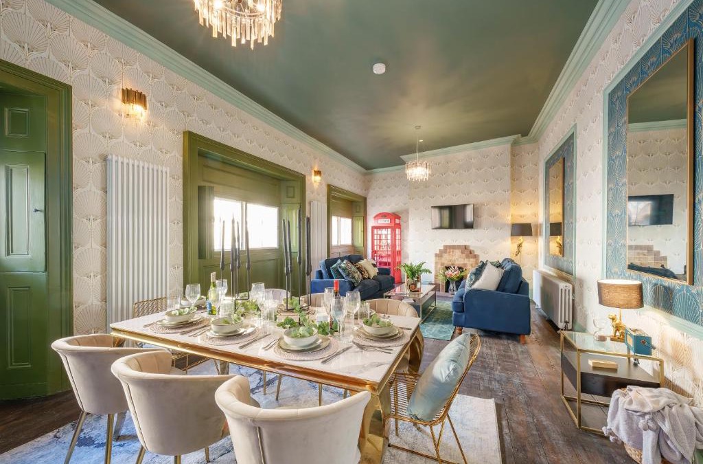 Bristol Old City Apartment | The Royal Mint - 2 Bedroom Apartment in Central Bristol by Mint Stays