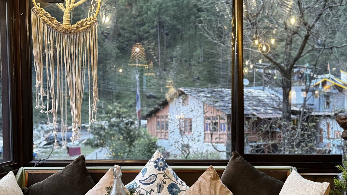 Bajaura Hotel | The Royal Orchard Kasol