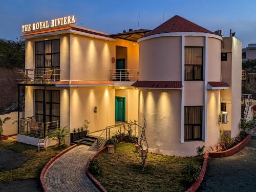 Bhuj Resort | The Royal Rivera Resort