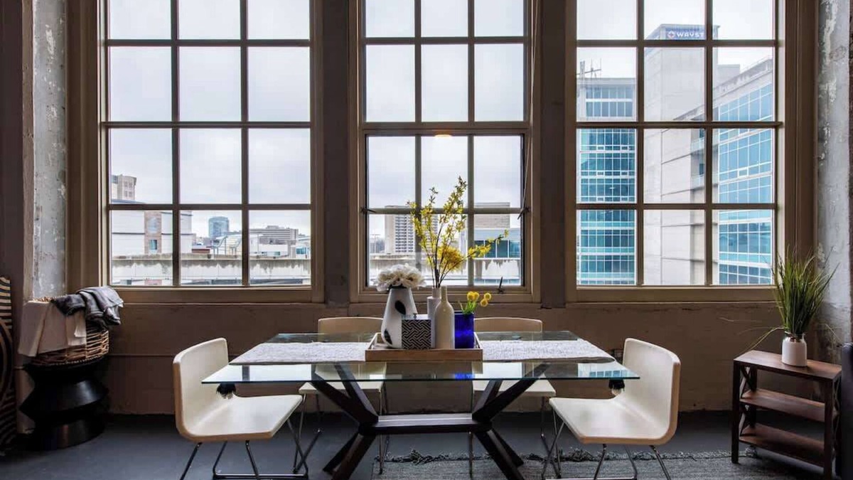 West Main Historic District Apartment | The Rye (Downtown Louisville)