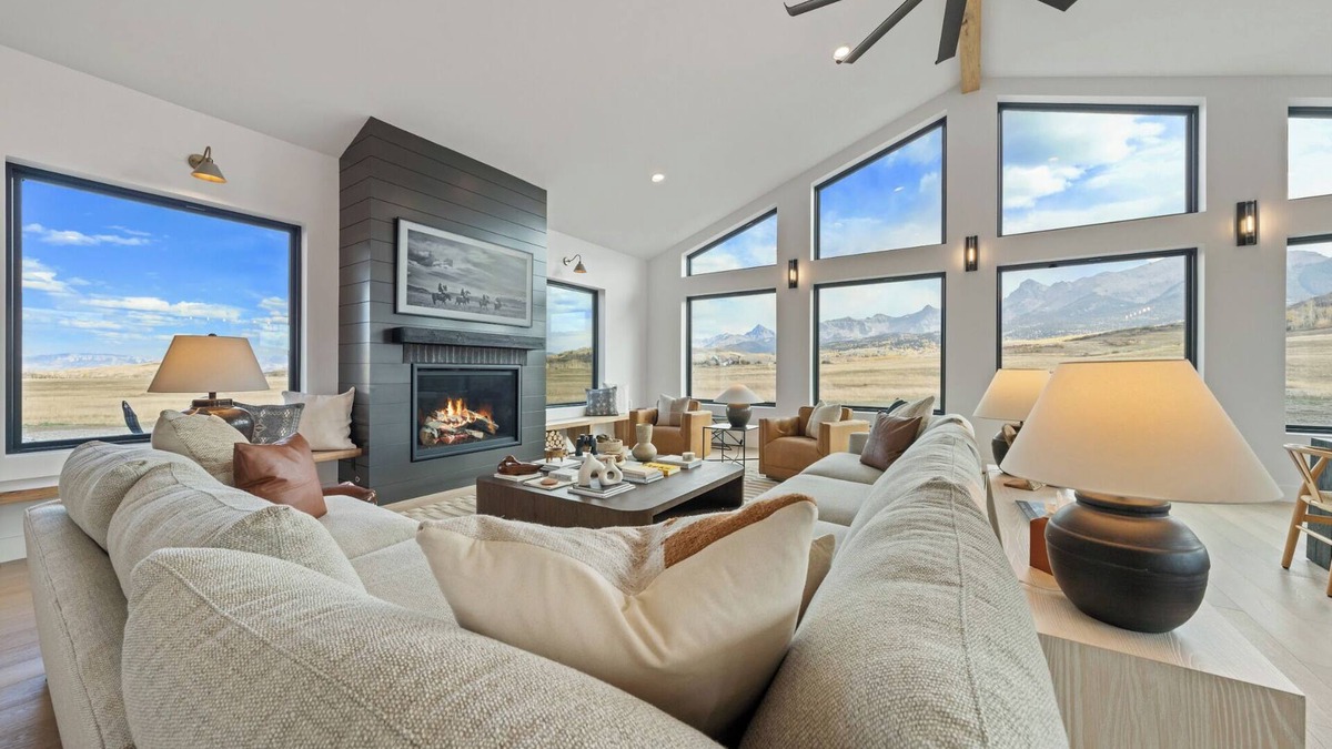 Placerville House | The Sanctuary: Modern Mesa Home