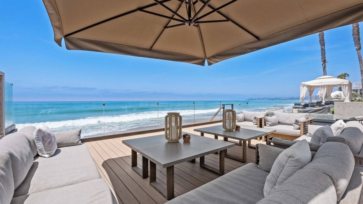 Capistrano Beach House | The Sandbox - Vintage Beachfront Bungalow on private beach with air conditioning