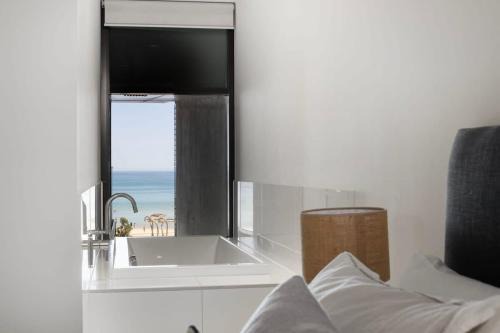 Henley Beach Apartment | The Sandpiper Sanctuary at Henley Beach