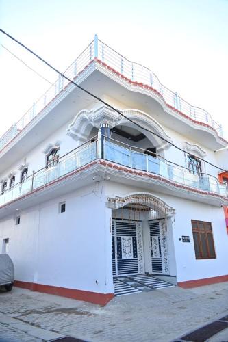 Faizabad Villa | The Saryan