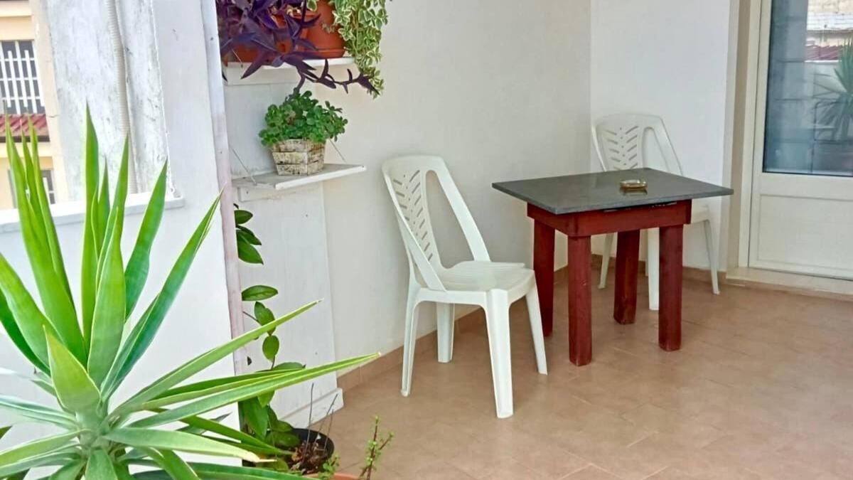 Niscemi Apartment | The sculptor's retreat