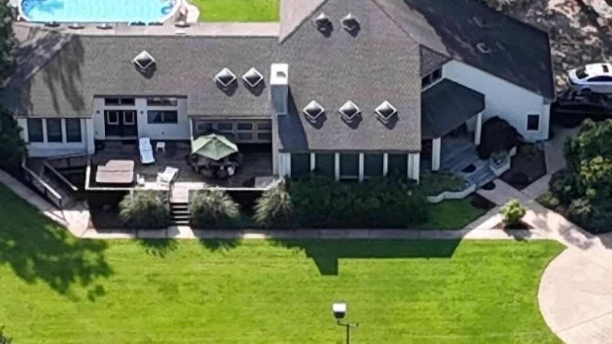 Virginia Beach House | The Seahorse Beach Equestrian Property BABY HORSES ON SITE SUMMER 2024! TWINS!