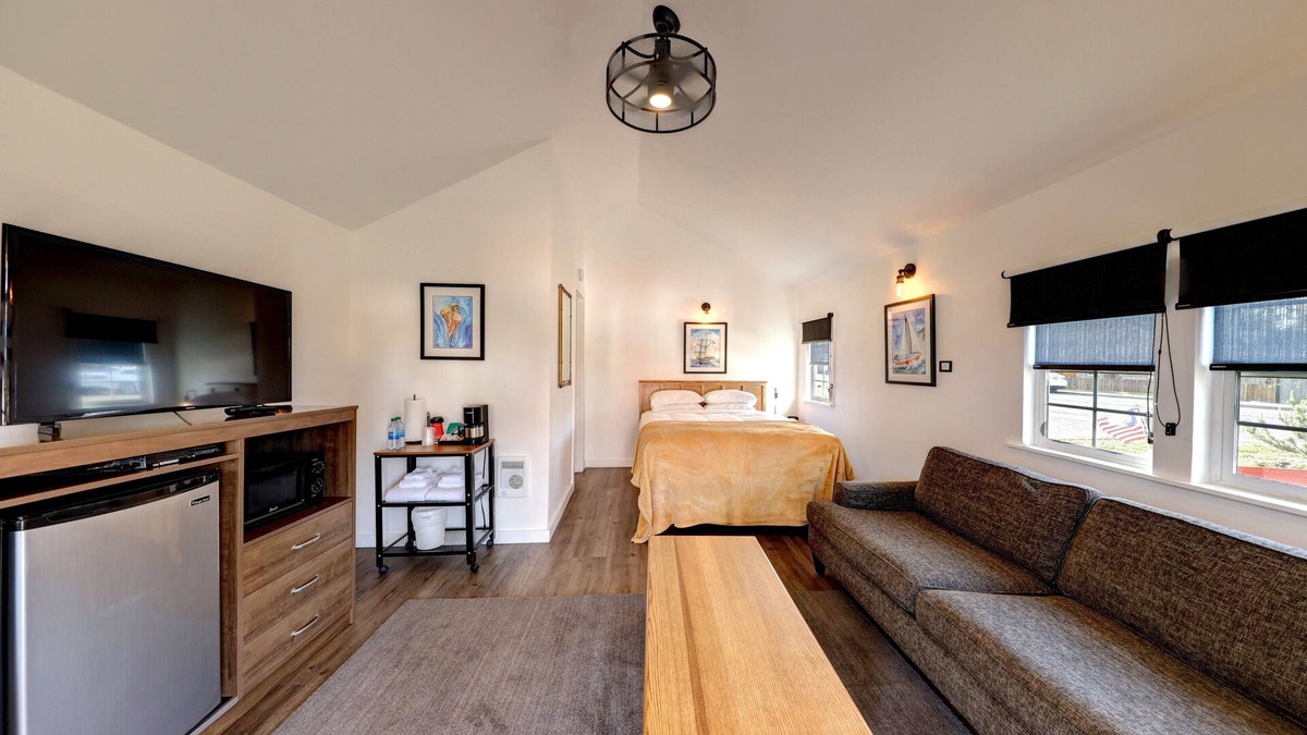 Seaview Hotel | The Seaview Cottages