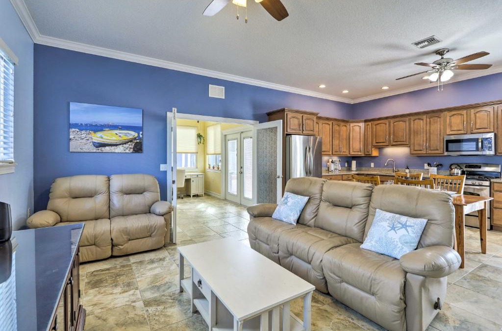 Titusville House | The Shell House in Titusville Pool, Golf Access
