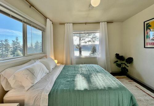 Kodiak Apartment | THE SHORELINE #1 - Ocean Views and Northern Lights