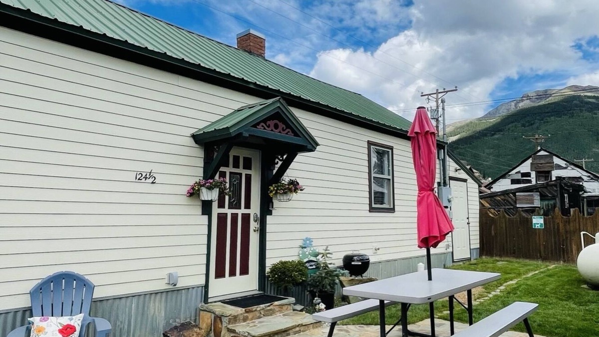 Silverton Cottage | The Shotgun House.