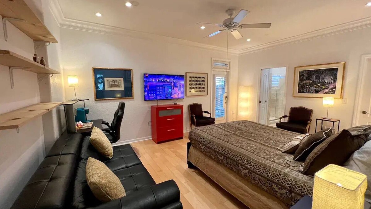 Lake Alfred Apartment | THE SIGNATURE ORANGE GROVE SUITEnn