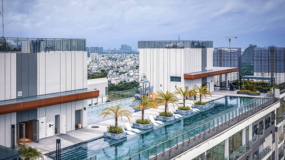 District 7 Condo | The Sky 89 Panorama D7