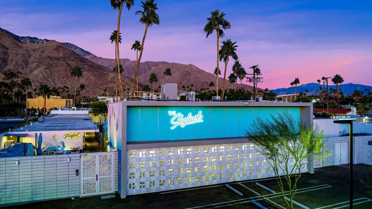 Uptown Design District Hotel | The Skylark a Palm Springs Hotel