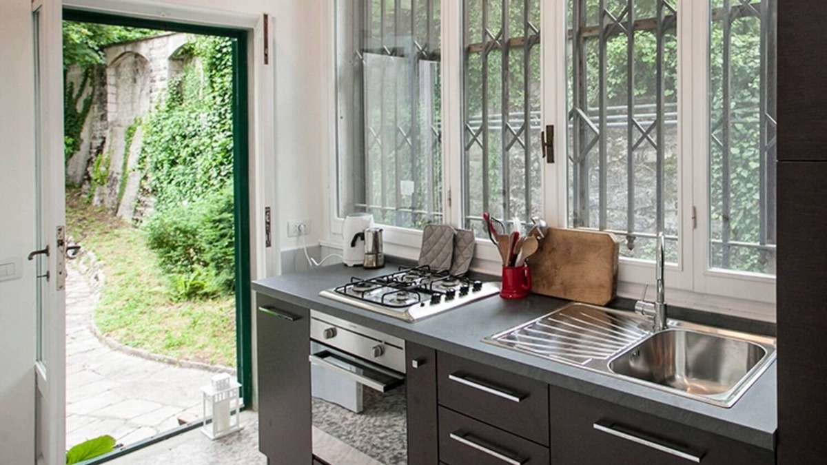Brunate Villa | THE SKYLINES OF COMO FROM BRUNATE HILL TOP