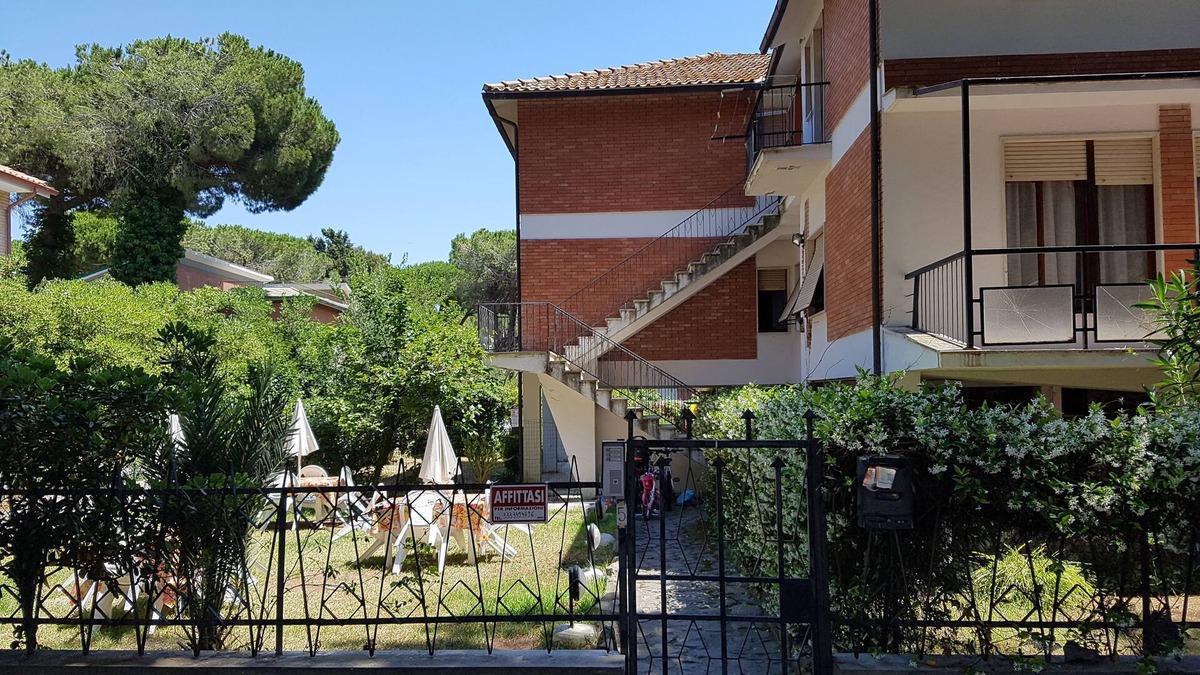 Lido di Tarquinia Apartment | THE SPIFFERO ON THE SEA ETRUSCAN 4-NATURE ART HISTORY